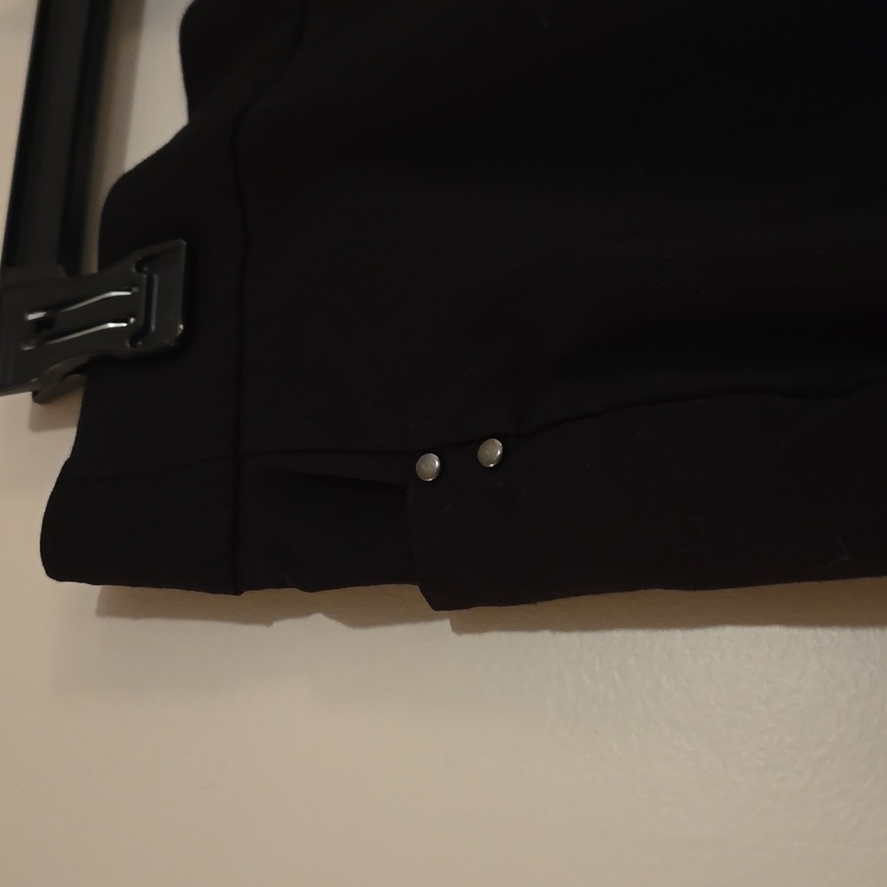 Pants - Picture 4 of 5